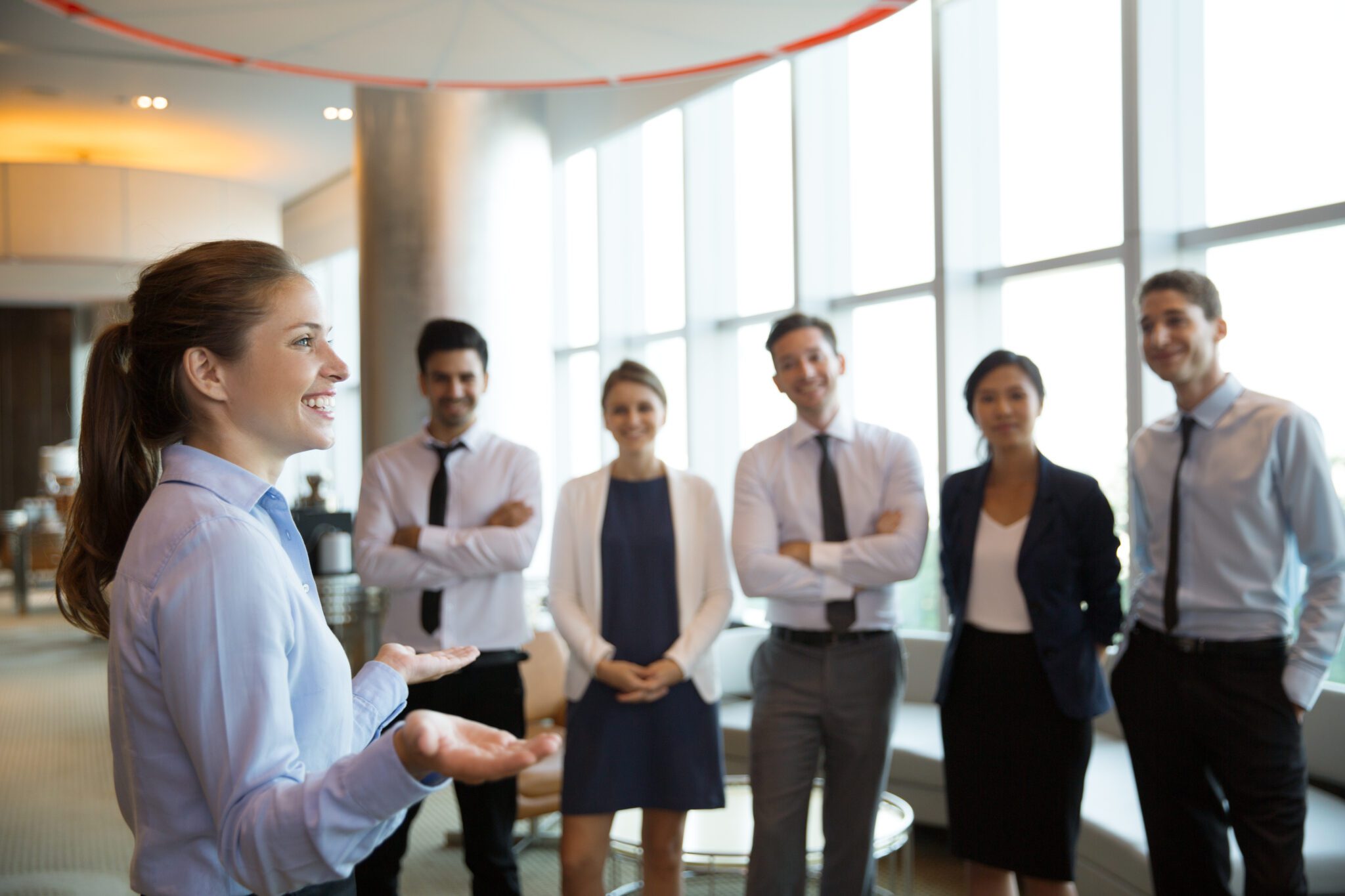 successful-businesswoman-team-